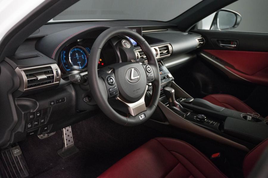  Lexus IS350 F-Sport 2014 года  (фото 50 из 140)